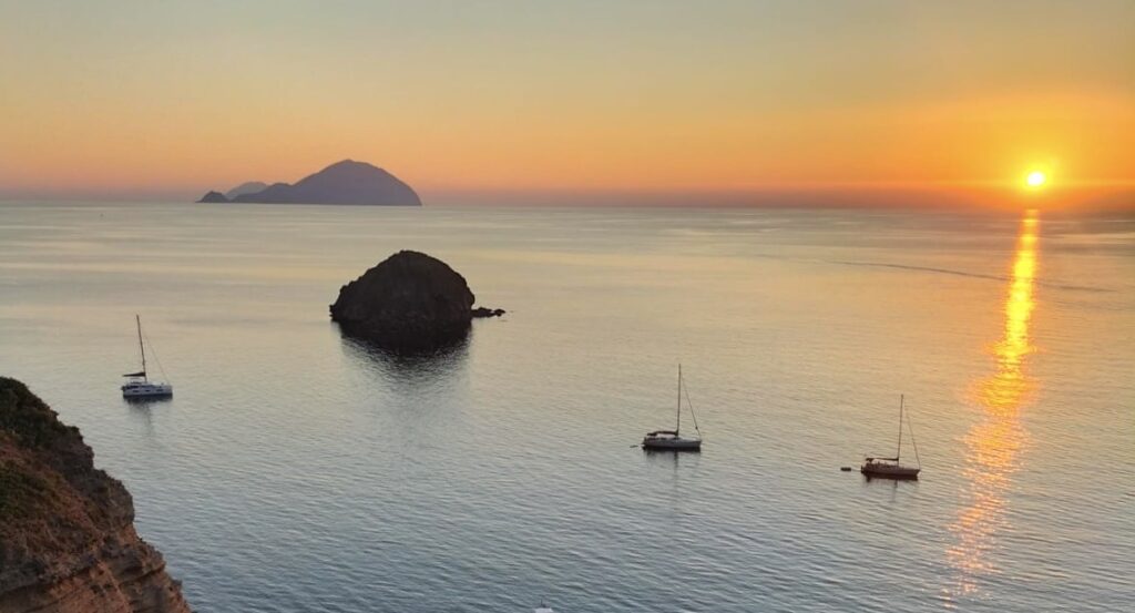 vacanze barca vela eolie